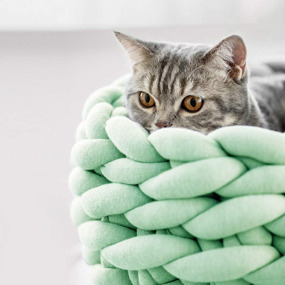 Knitted Round Pet Bed