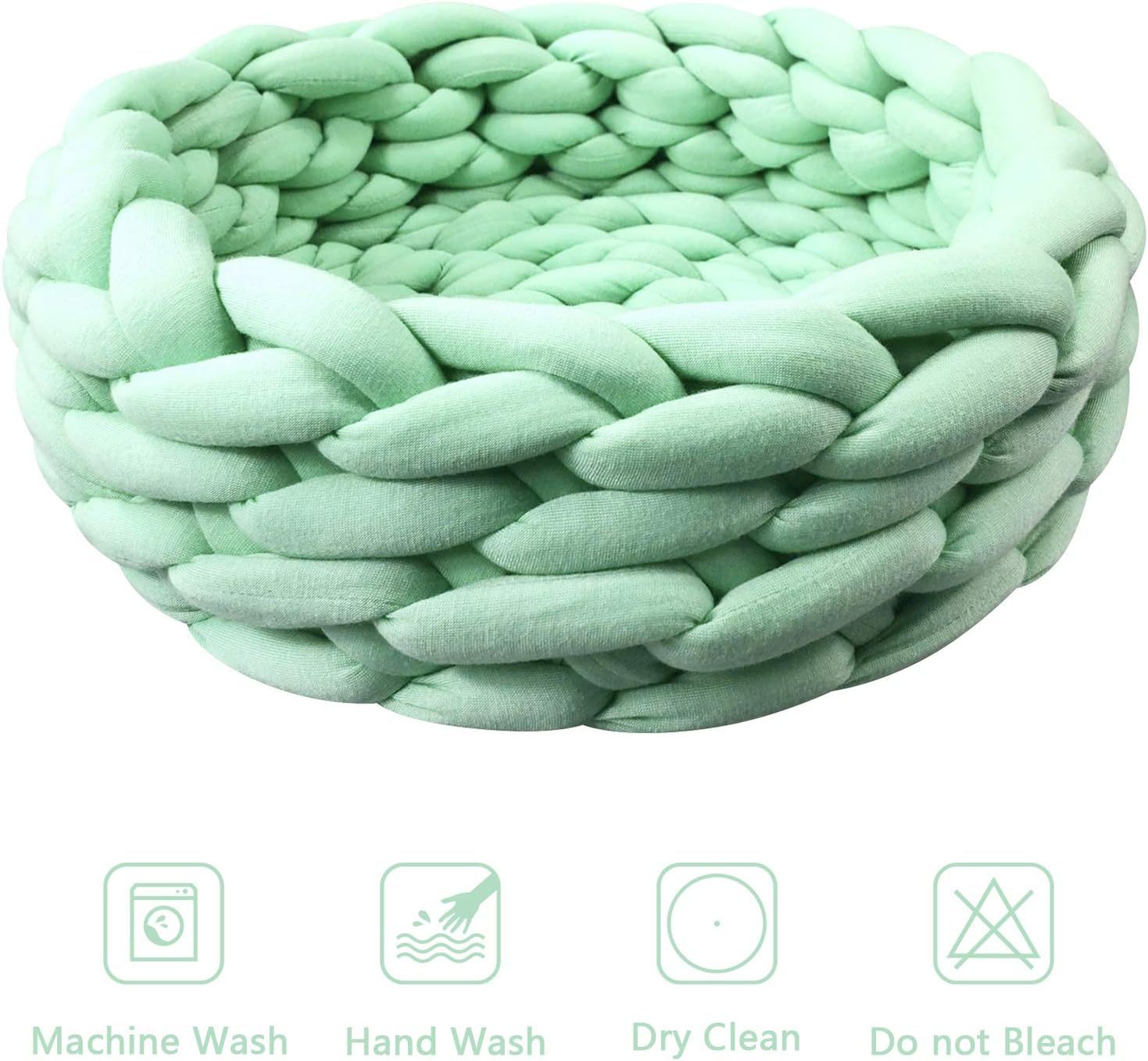 Knitted Round Pet Bed