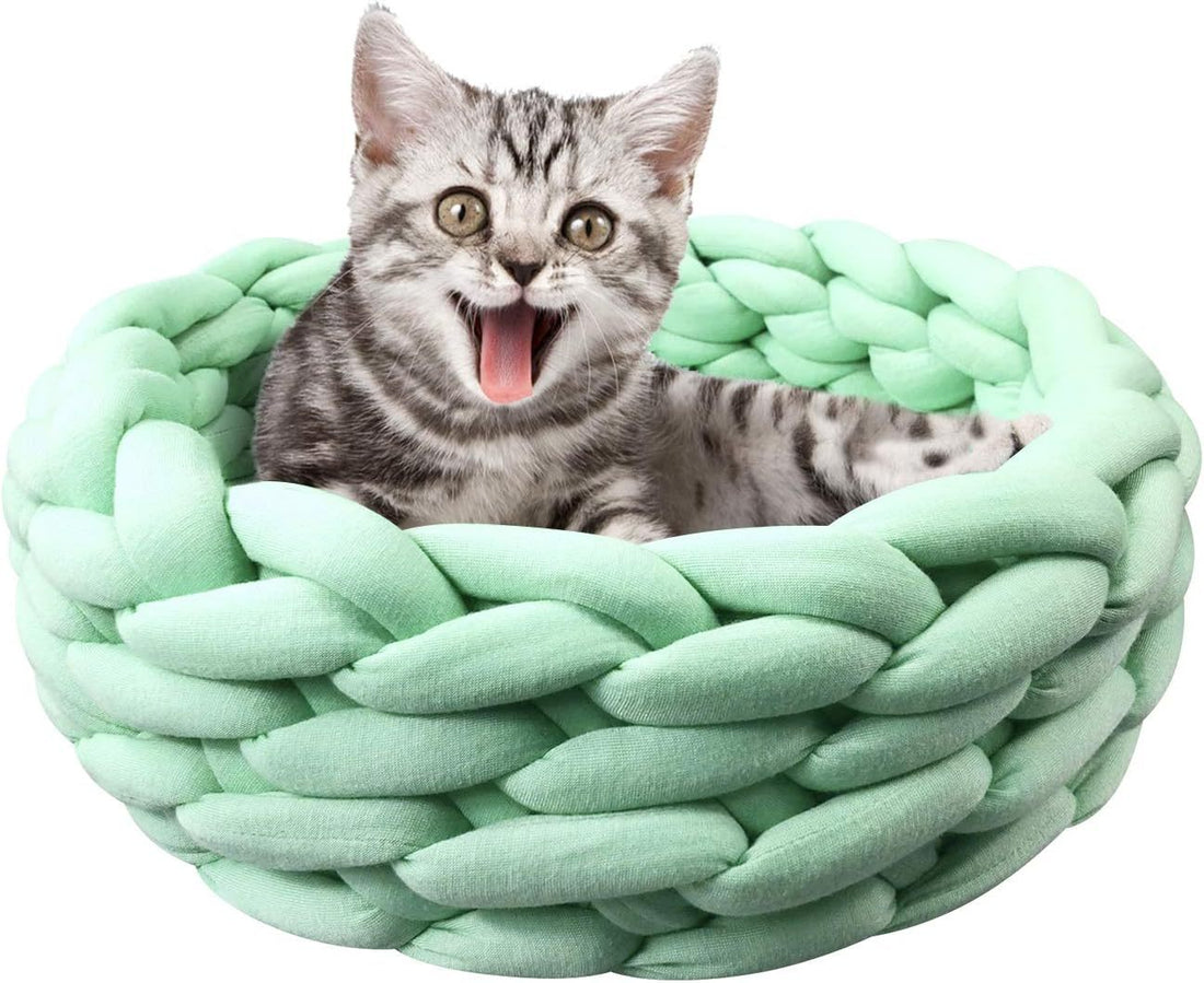 Knitted Round Pet Bed